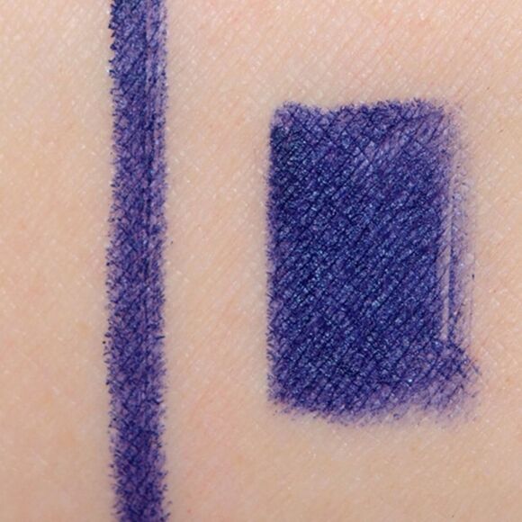 KVD liner in Poe (navy blue with purple undertones) - Picture 5 of 10